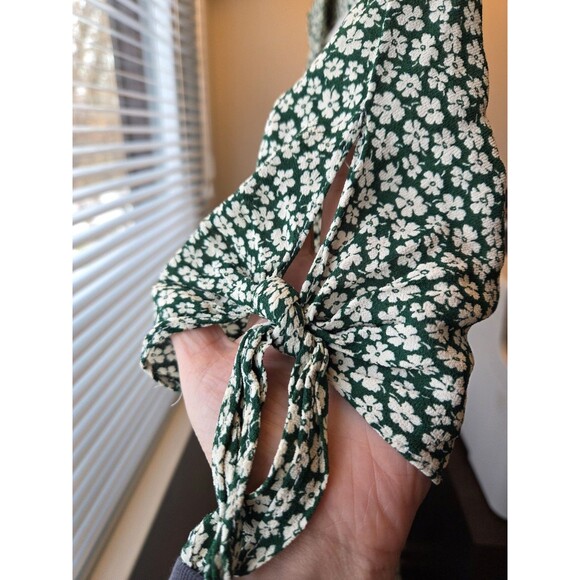 Reformation Green Floral Wrap Mini Dress Size Small Tie Sleeve V-Neck - Picture 7 of 8